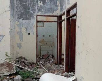 Di Jual Luas Tanah Rumah Rusak di Perumahan Mewah Pondok Kelapa JakTim