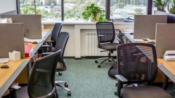 Rent Gudang: office for rent