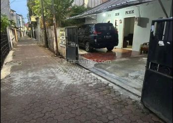 Rumah Di Pisangan Lama Tanah Nya Luas Harga Murah