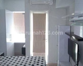 Dijual Apartemen The Springlake Langsung Ke Kolam Renang di Summarecon Bekasi