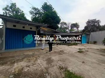 Di sewakan tempat usaha stategis di pinggir jalan utama jatimakmur bekasi