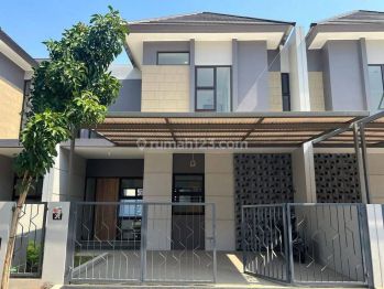 Rumah Dijual di Grand Wisata Cluster Cherryville 5 Kamar Tidur