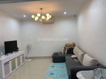 Dijual Cepat Rumah di Perum. Metland Menteng Semi Furnish 2 Lantai, Cakung Timur