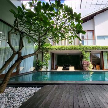 Dijual Villa Di Lingkungan Komplek Puri Gading Jimbaran