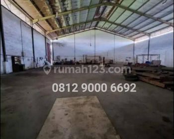 Gudang dijual di Pasar Kemis Tangerang muat Kontainer 40 feet