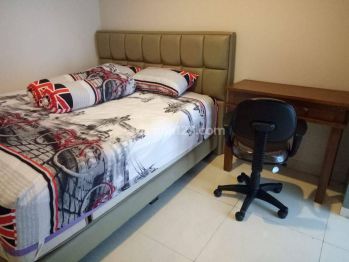 Disewakan 2 Bedroom Furnished Apartemen Taman Anggrek Residence