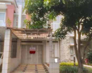 Disewakan Rumah 2 Lantai di Cluster Palm Summarecon Bekasi