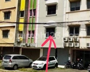RUKO GANDENG 4 LANTAI DI RINGROAD JAKARTA BARAT