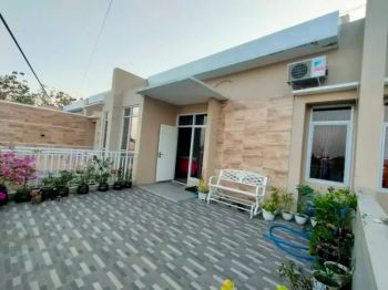 Rumah cluster 2lt barat luwes Gentan solo