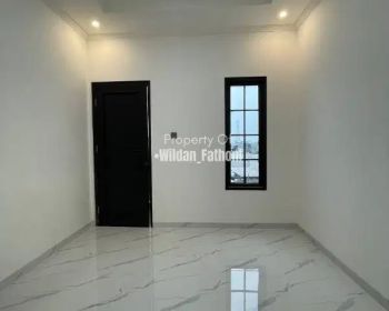 dijual rumah classic modern selangkah staskun Krl bintaro