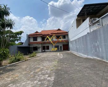 DISEWAKAN GEDUNG / KANTOR DI DEKAT PAKUWON MALL