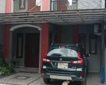 Dikontrakkan Hunian 2 Lt dikawasan yg Asri Jagakarsa Jakarta Selatan