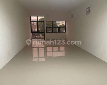 Ruko Strategis Pinggir Jalan di Padalarang