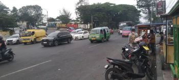 Tanah kosong Di jantung kota dekat Gerbang TOL