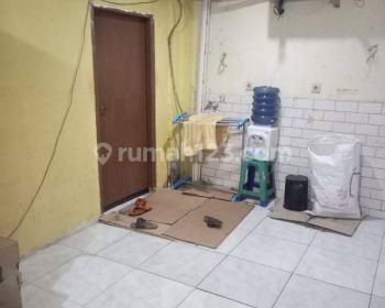 Dijual Cepat Rumah Siap Huni, Dekat Dengan Pusat Kota, Gang Bebas Banjir di