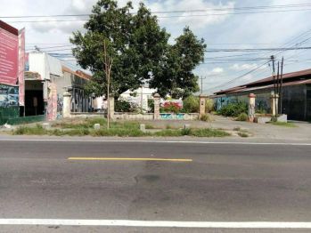 Tanah Strategis Pinggir Jalan Raya. Klaten Utara
