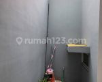 thumbnail-di-jual-rumah-di-cluster-kareliagading-serpong-8