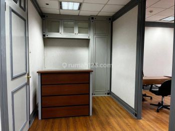 Office Space Menara Sudirman, Luas 218m2
