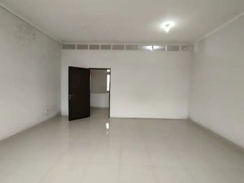 FOR RENT RUMAH MAINROAD KOPO