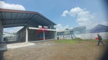 Disewakan ruang usaha di dekat bandara Abd Saleh Malang