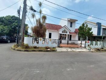 Rumah di Melati Mas Bsd, Blok J , Tangerang Selatan