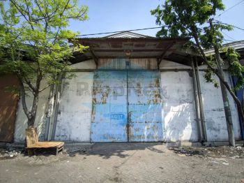 gudang margomulyo permai dekat toll