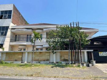 Rumah Megah Jl Muradi Raya Kembangarum Semarang