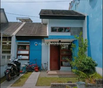 Rumah Bagus di Komplek Buana Soetta , Bandung Kota