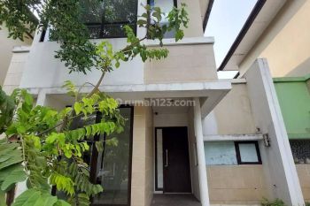 Rumah Strategis Dekat Tol Dan Stasiun di Ilustria The Eminent