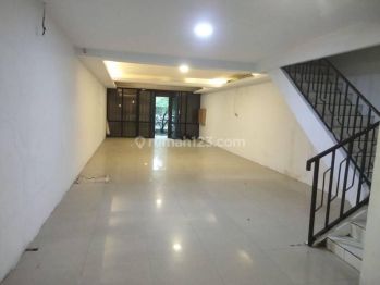 Disewakan Ruko Sunter Pinggir Jalan, Luas 5 X 20m, Cocok Usaha