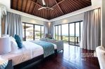 thumbnail-freehold-four-bedroom-set-within-luxury-villa-complex-in-ungasan-12