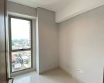 thumbnail-disewakan-3-bedroom-semi-furnish-taman-anggrek-residences-4