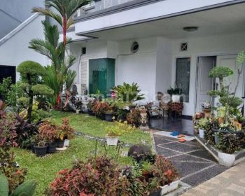 Rumah Murah 2 Lantai Modern Classic Taman Besar Cirendeu Tangsel