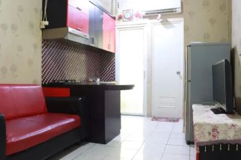 Disewakan Murah ! Apartemen Green Pramuka City Tipe 2 Kamar Furnished