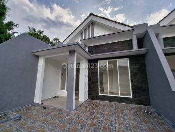Rumah CLUSTER PINGGIR JALAN RAYA WOLTER PEDURUNGAN