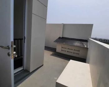 Vco Dijual/Disewa Ruko Boston PIK2 uk 5x15 Hoek 3 Lantai Unfurnish