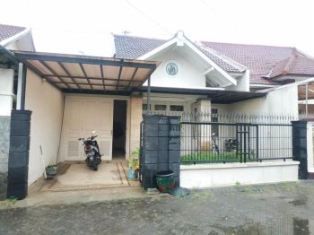 Dijual murah rumah daerah Tidar, Malang
