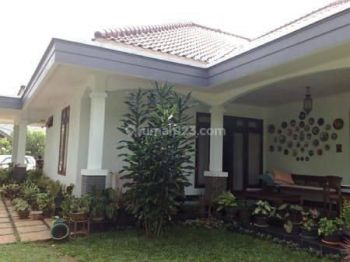 Rumah Bagus 1 Lantai,  lokasi tenang,  bebas banjir