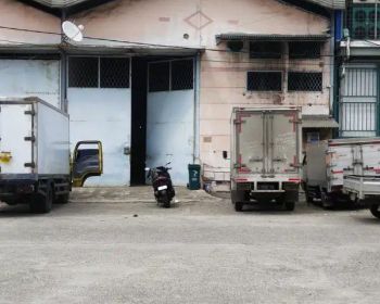 Gudang dijual cepat via lelang kosambi