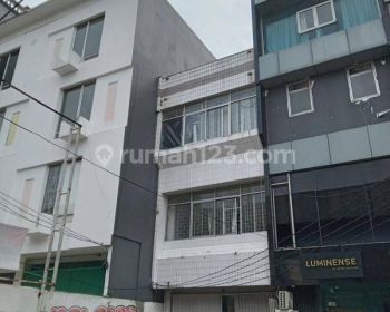 Perkantoran di Cipete, Jakarta Selatan 225 m