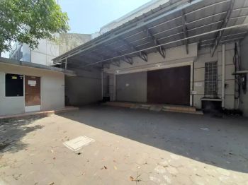 Disewakan Ruang Usaha di Kiara Condong Cocok untuk kantor/gudang