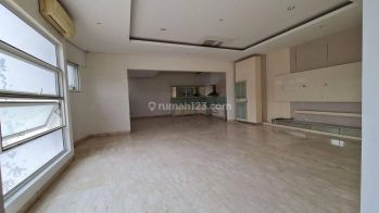 Rumah Mewah Walet PIK 1