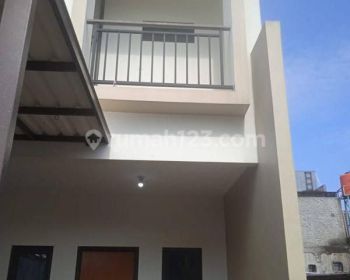 kan Rumah 2 Lantai Taman Holis Indah I Bandung