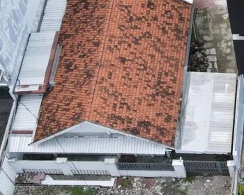 346. Disewakan Rumah di lokasi Strategis Surabaya Timur