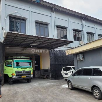 Gudang & Kantor Di  Cipinang, Jakarta Timur