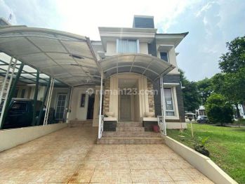 Rumah 2 Lantai Hook Furnished Dalam Cluster Graha Raya