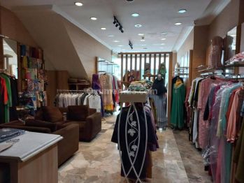 Di Jual Ruko 3 Lantai Mainroad Buah Batu 1 Arah Bandung