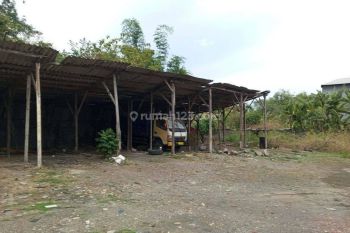 Tanah Raya Lakarsantri Menganti