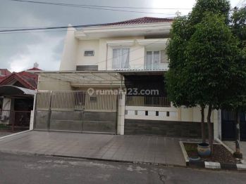 Rumah 2 Lantai Minimalis Bagus SHM di Sutorejo Prima Siap Huni