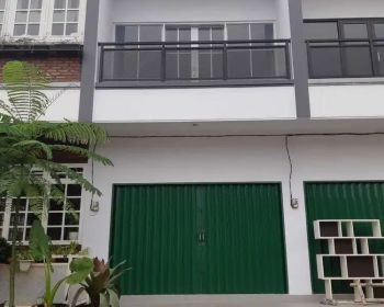 Ruko Lokasi Pinggir Jalan Raya 5 Menit Tol Cimanggis DP 0 Free Biaya